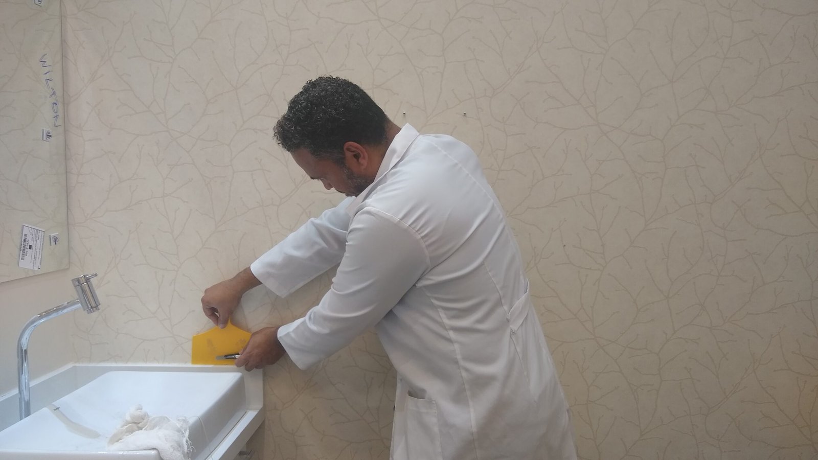 Empreendendo com Papel de Parede: Como Ganhar Mais de 10 mil por Mês