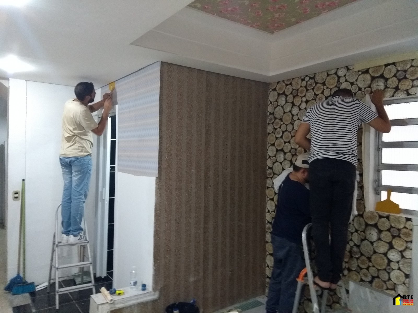 Curso de Instalação de Papel de Parede