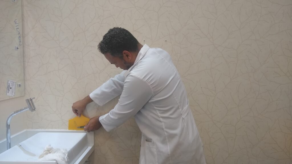 How Wallpaper Installation Changed My Life – A Student's Story